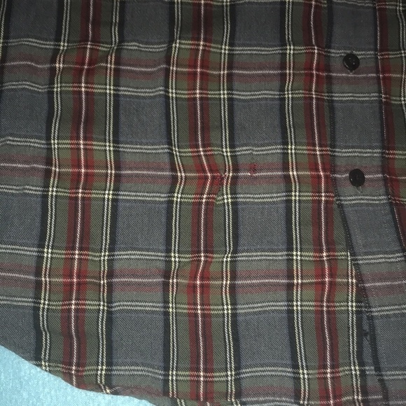 L.L. BEAN Traditional Fit button down plaid 100% cotton with chest pocket size L - Picture 9 of 12